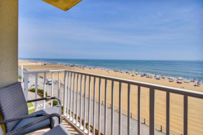 Inviting Virginia Beach Condo with Community Pool